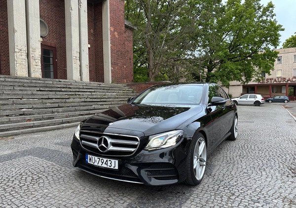 Mercedes-Benz Klasa E cena 120000 przebieg: 166000, rok produkcji 2016 z Wrocław małe 407